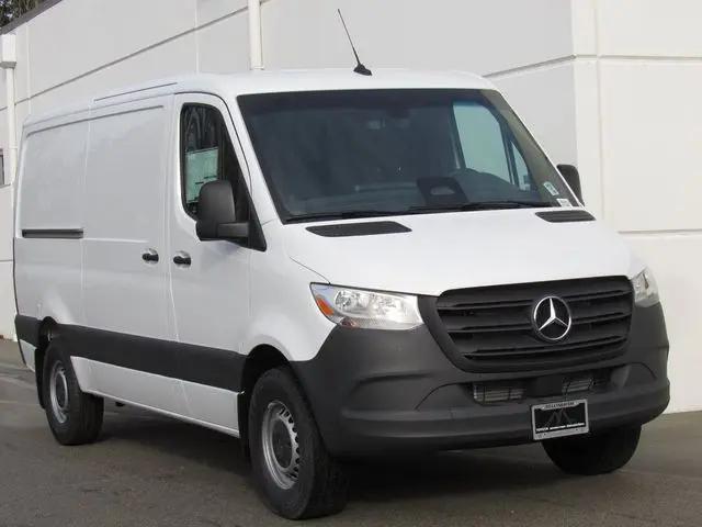 2026 Mercedes-Benz Sprinter 2500 Standard Roof 4-Cyl Diesel