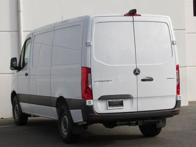 2026 Mercedes-Benz Sprinter 2500 Standard Roof 4-Cyl Diesel