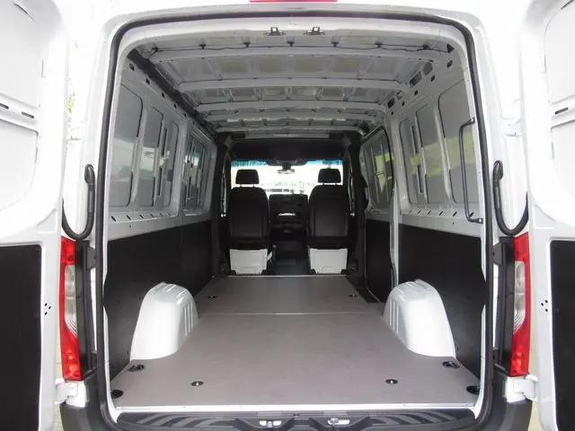 2026 Mercedes-Benz Sprinter 2500 Standard Roof 4-Cyl Diesel