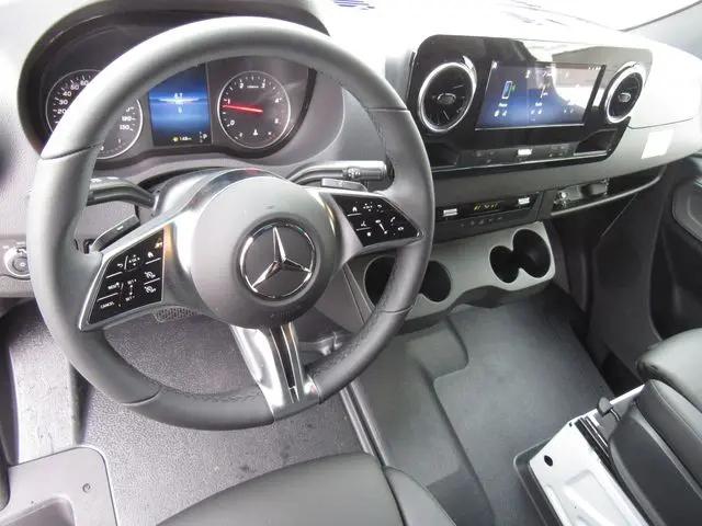 2026 Mercedes-Benz Sprinter 2500 Standard Roof 4-Cyl Diesel