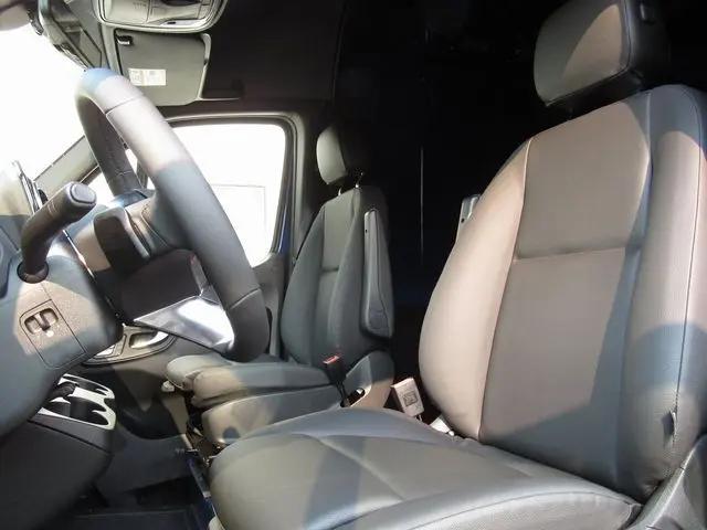2025 Mercedes-Benz Sprinter 2500 Standard Roof 4-Cyl Diesel HO