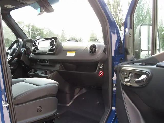 2025 Mercedes-Benz Sprinter 2500 Standard Roof 4-Cyl Diesel HO
