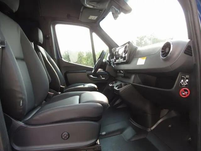 2025 Mercedes-Benz Sprinter 2500 Standard Roof 4-Cyl Diesel HO
