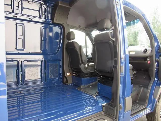 2025 Mercedes-Benz Sprinter 2500 Standard Roof 4-Cyl Diesel HO