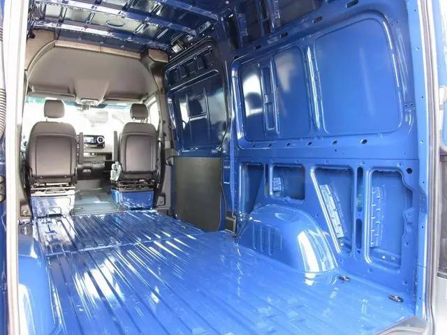 2025 Mercedes-Benz Sprinter 2500 Standard Roof 4-Cyl Diesel HO