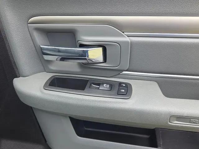 2019 Ram 1500 Classic Express Regular Cab 4x2 6'4" Box