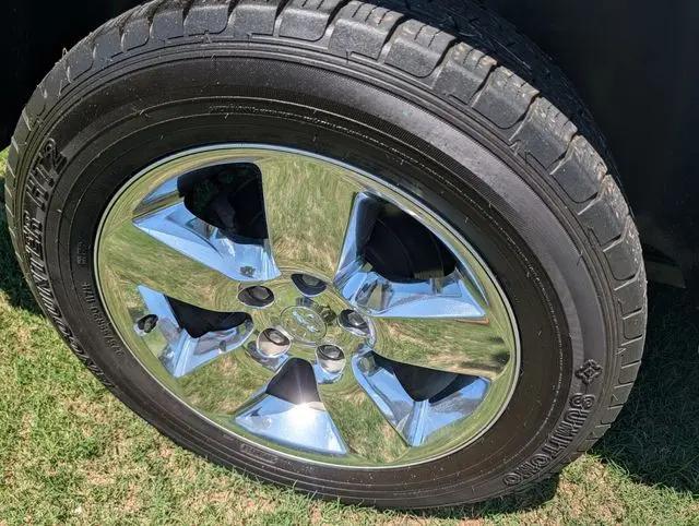 2019 Ram 1500 Classic Express Regular Cab 4x2 6'4" Box
