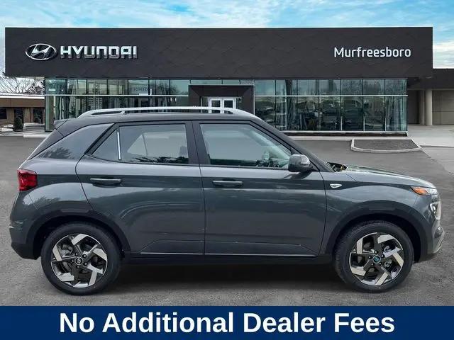 2026 Hyundai Venue SEL w/Two-Tone Roof