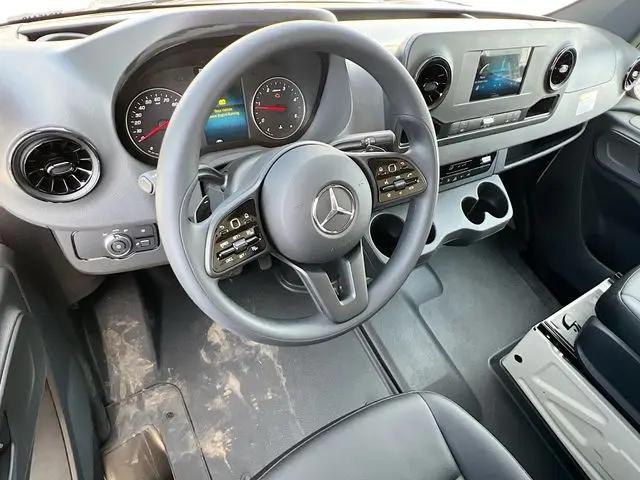 2023 Mercedes-Benz Sprinter 3500XD Chassis Standard Roof 4-Cyl Diesel HO