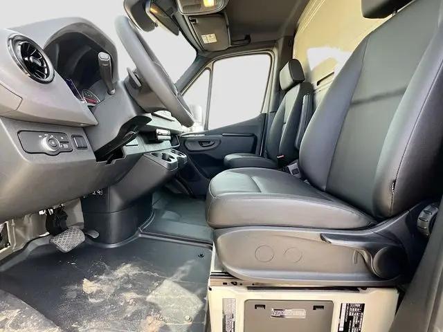 2023 Mercedes-Benz Sprinter 3500XD Chassis Standard Roof 4-Cyl Diesel HO