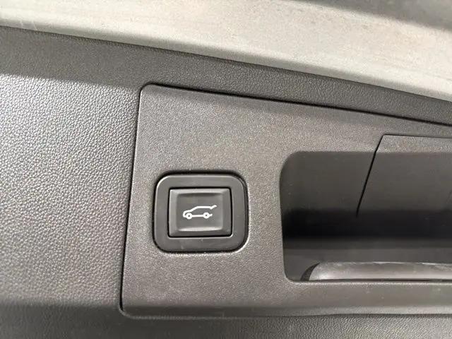 2018 Cadillac XT5 Premium Luxury