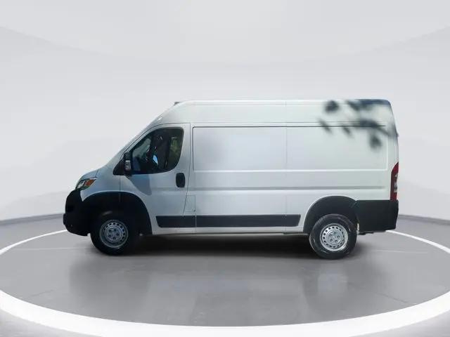 2025 Ram ProMaster 2500 Cargo Van Tradesman High Roof 136" WB w/Pass Seat