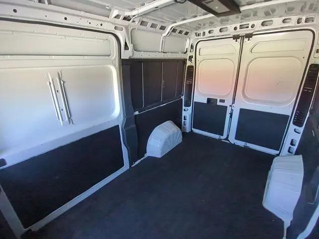 2025 Ram ProMaster 2500 Cargo Van Tradesman High Roof 136" WB w/Pass Seat