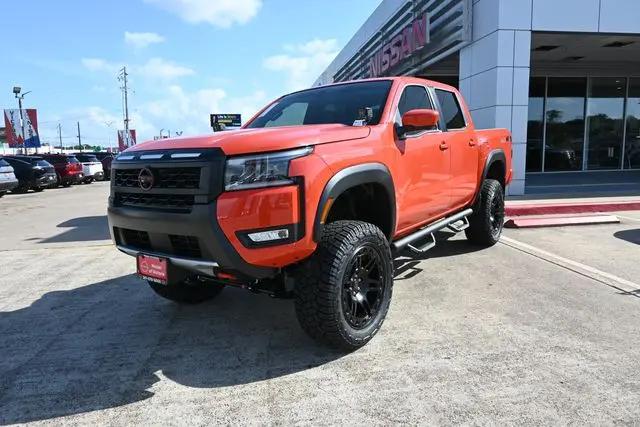 2026 Nissan Frontier Crew Cab PRO-4X 4x4 for sale in Victoria, TX
