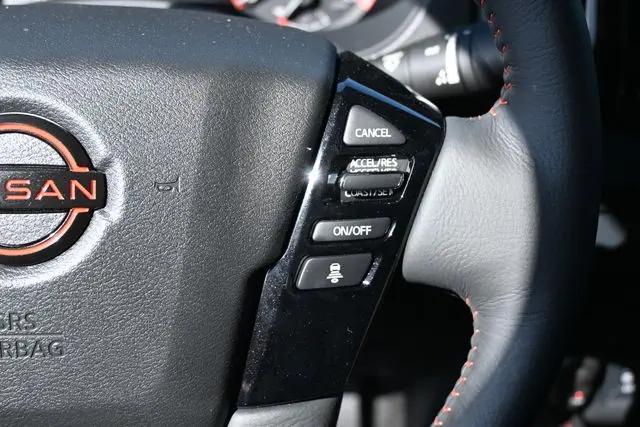 2026 Nissan Frontier Crew Cab PRO-4X 4x4