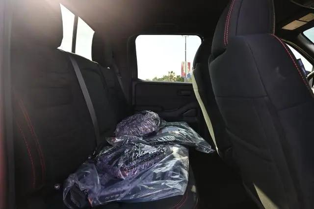 2026 Nissan Frontier Crew Cab PRO-4X 4x4