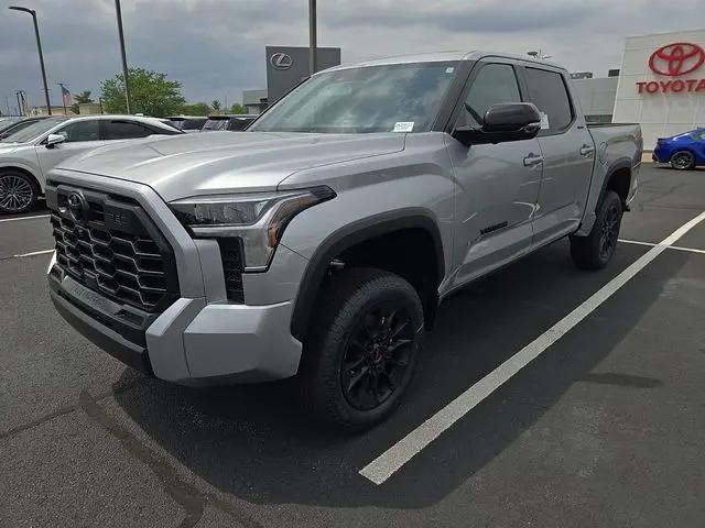 2026 Toyota Tundra Limited CrewMax 5.5' Bed