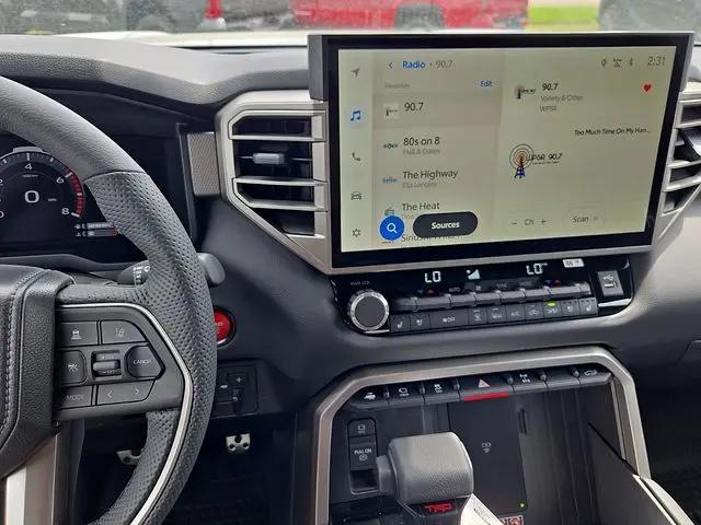 2026 Toyota Tundra Limited CrewMax 5.5' Bed