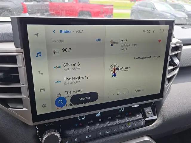 2026 Toyota Tundra Limited CrewMax 5.5' Bed