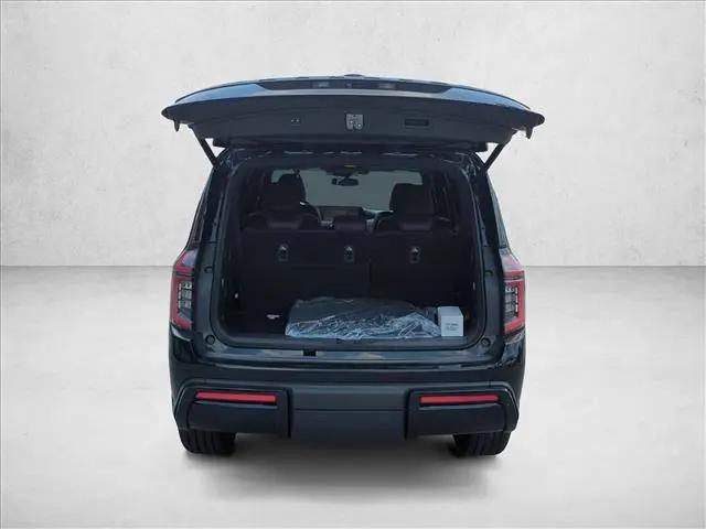2025 Nissan Armada SL 4WD
