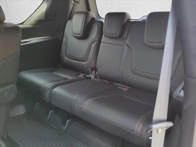 2025 Nissan Armada SL 4WD