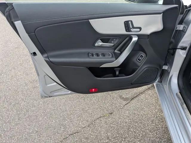 2025 Mercedes-Benz CLA 250 4MATIC
