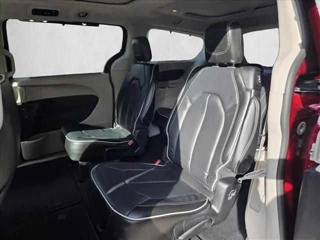 2021 Chrysler Pacifica Limited AWD