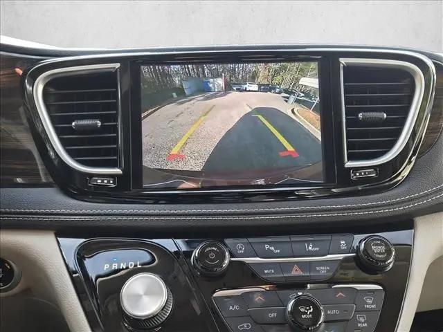2021 Chrysler Pacifica Limited AWD
