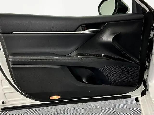 2022 Toyota Camry XSE AWD