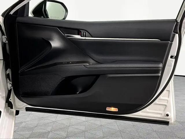 2022 Toyota Camry XSE AWD