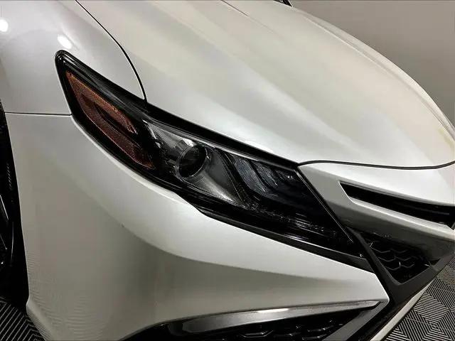 2022 Toyota Camry XSE AWD
