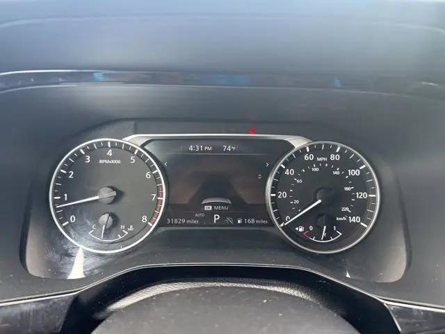 2025 Nissan Pathfinder SV 4WD