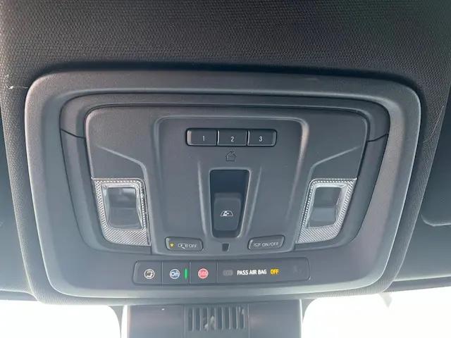 2026 Chevrolet Silverado 3500HD Crew Cab, Standard Bed, High Country, 4WD