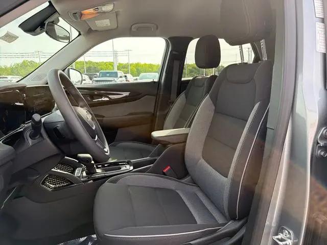 2025 Chevrolet TrailBlazer AWD LT