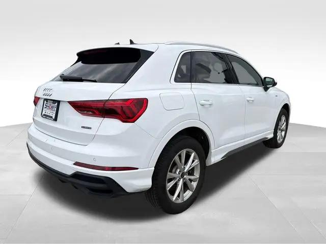 2025 Audi Q3 Premium 45 TFSI S line quattro Tiptronic