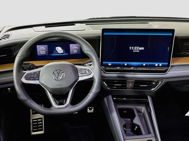 2026 Volkswagen Tiguan SEL R-Line Turbo