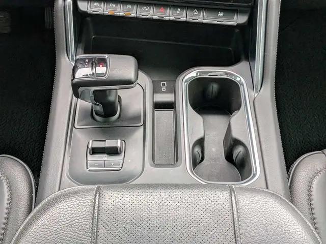 2023 GMC Sierra 1500 4WD Crew Cab Short Box Denali