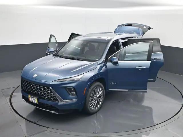 2026 Buick Enclave Avenir FWD