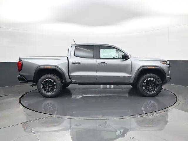 2026 GMC Canyon AT4, 4WD