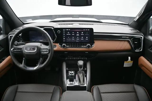 2026 GMC Canyon AT4, 4WD