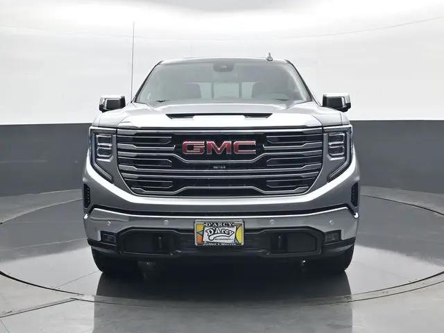 2026 GMC Sierra 1500 Crew Cab, Short Bed, SLT, 4WD