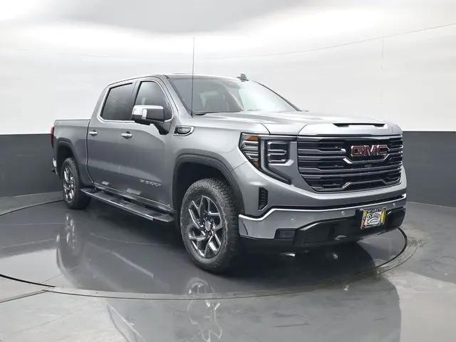 2026 GMC Sierra 1500 Crew Cab, Short Bed, SLT, 4WD