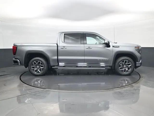 2026 GMC Sierra 1500 Crew Cab, Short Bed, SLT, 4WD