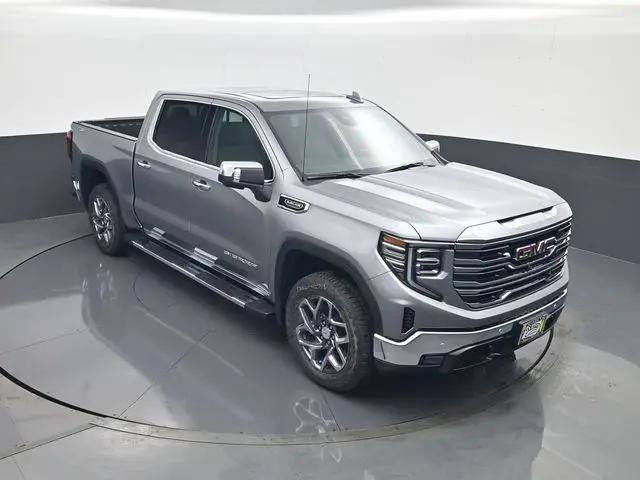 2026 GMC Sierra 1500 Crew Cab, Short Bed, SLT, 4WD