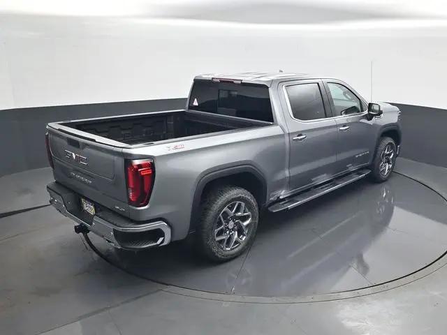 2026 GMC Sierra 1500 Crew Cab, Short Bed, SLT, 4WD