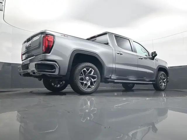 2026 GMC Sierra 1500 Crew Cab, Short Bed, SLT, 4WD