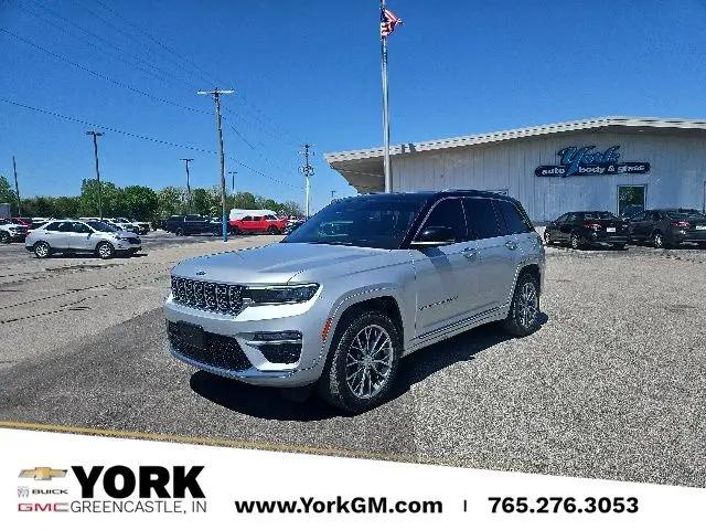 2023 Jeep Grand Cherokee Summit 4x4 for sale in Greencastle, IN