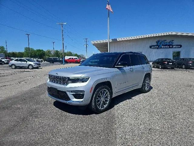 2023 Jeep Grand Cherokee Summit 4x4