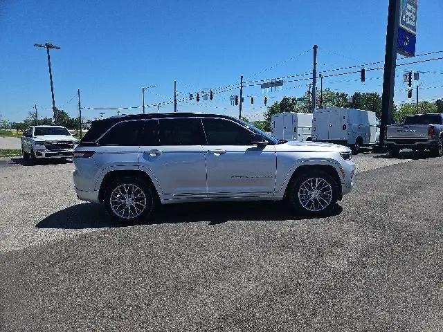 2023 Jeep Grand Cherokee Summit 4x4