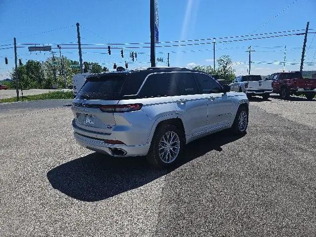 2023 Jeep Grand Cherokee Summit 4x4